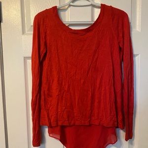 Red express sweater